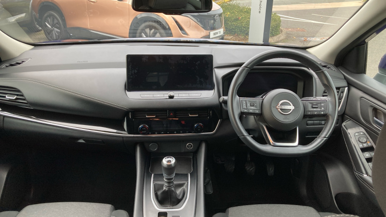 Nissan Qashqai 1.3 DiG-T MH N-Connecta 5dr Petrol Hatchback